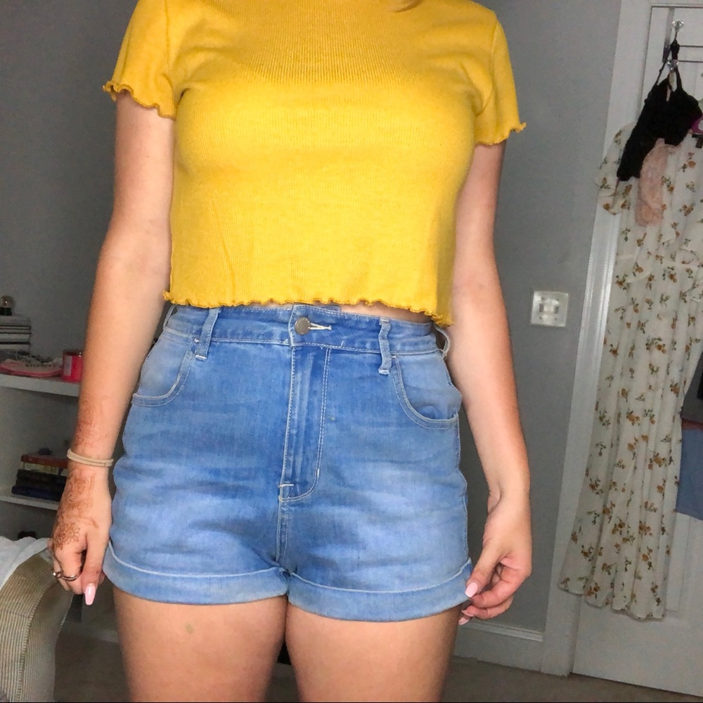 kendall & kylie high waisted shorts
